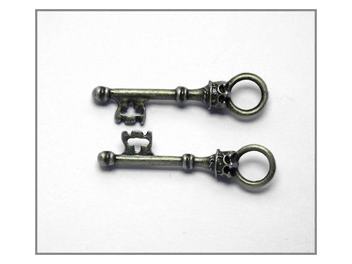 Decorative Keys (brass colour) TB157